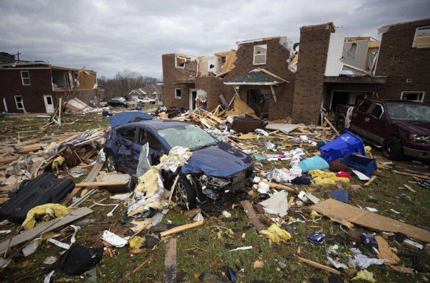  Los grupos de ayuda se movilizan para ayudar a las víctimas de los tornados del Medio Oeste