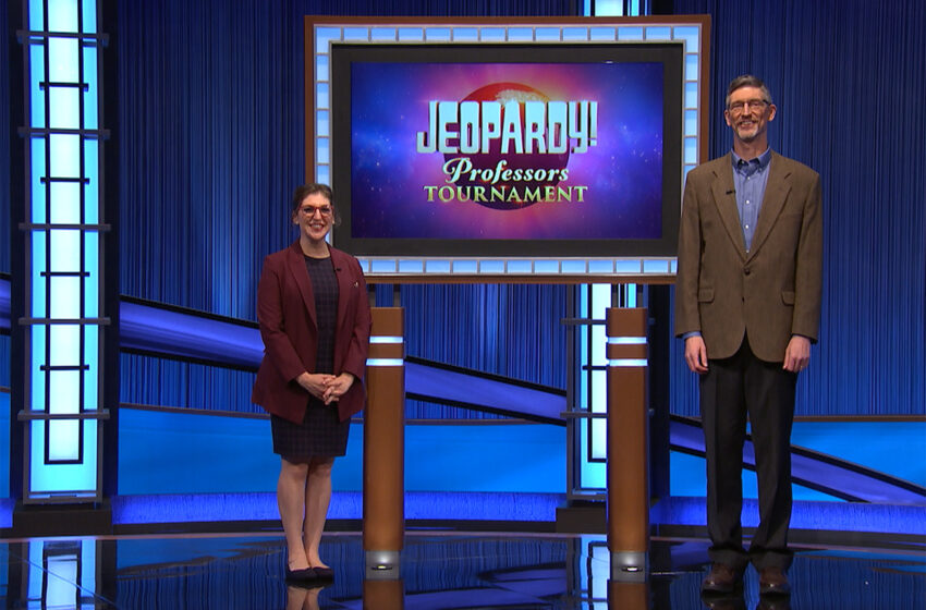  ¿Es este profesor de la Universidad de San Francisco el próximo ‘Jeopardy’ del Área de la Bahía!  ¿campeón?