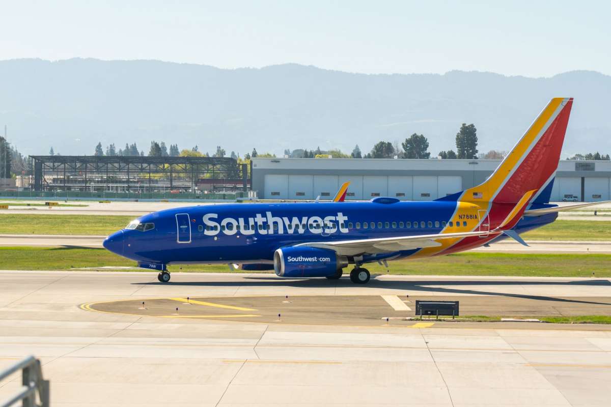 Avión Boeing 737-700 de Southwest Airlines visto en el Aeropuerto Internacional Norman Y. Mineta de San José. 
