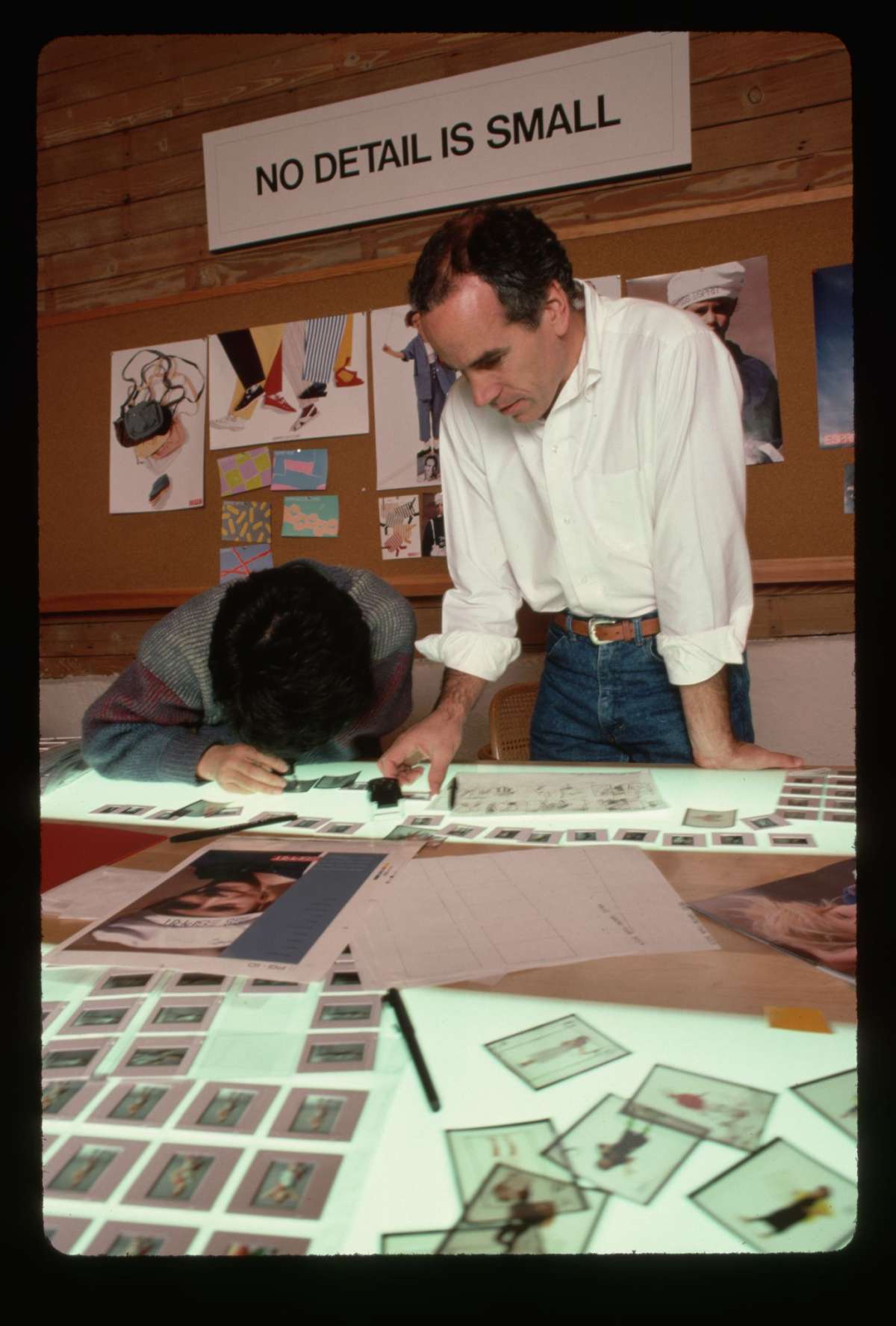 Una foto de 1985 de Doug Tompkins con el director de arte de Esprit, Tamotsu Yagi.