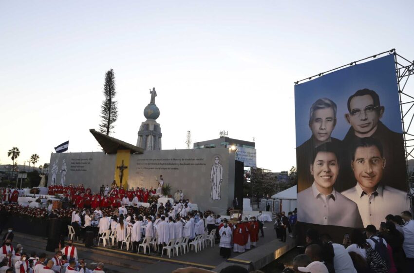  2 sacerdotes y 2 laicos beatificados en El Salvador