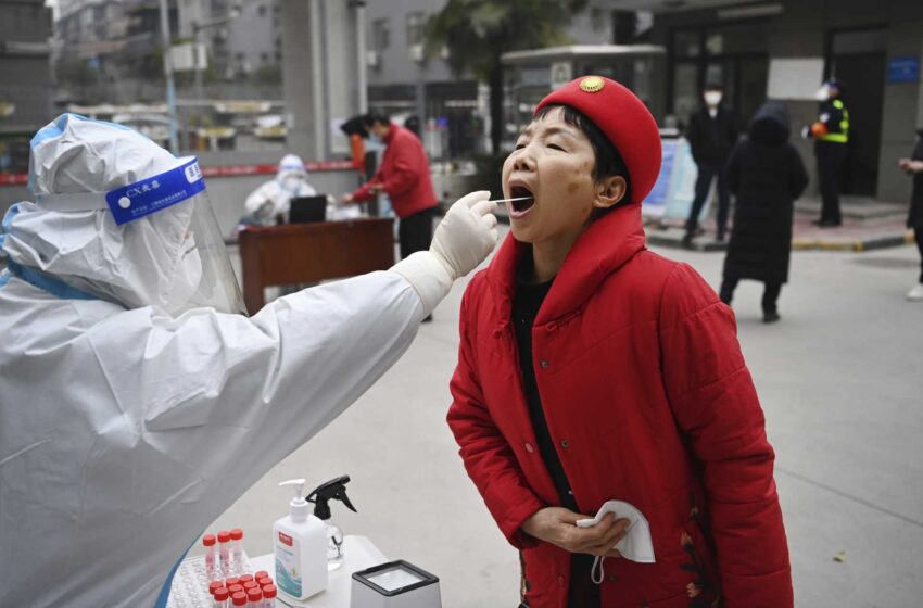  China informa de un importante descenso de los casos de virus en la encerrada Xi’an
