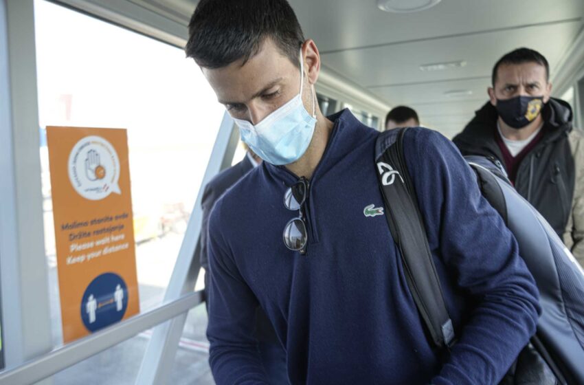  Djokovic aterriza en Serbia tras ser expulsado de Australia