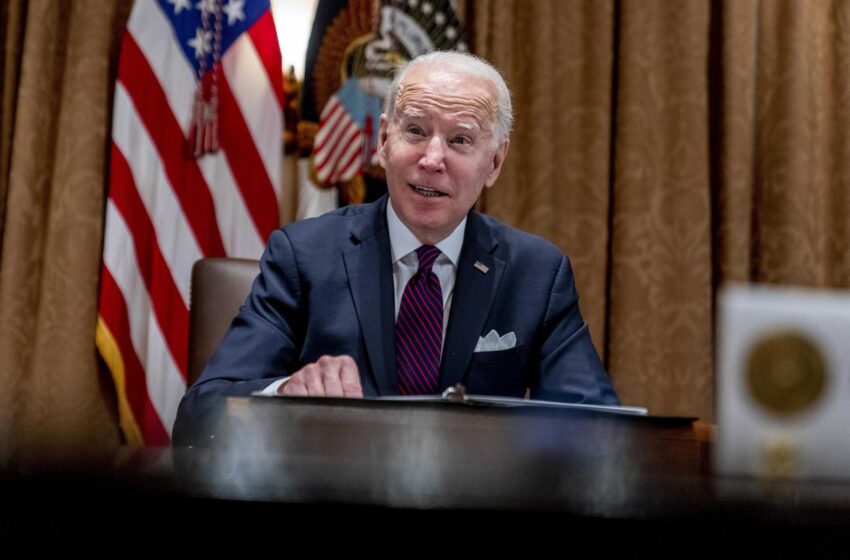  El gobierno de Biden presenta cambios para atraer a los estudiantes extranjeros de STEM