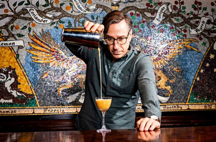  El nuevo mensaje del pionero de los cócteles Derek Brown: Las bebidas sofisticadas no requieren alcohol