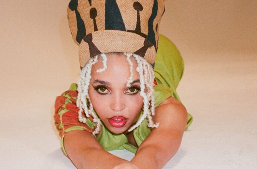  FKA twigs sobre la superación de la oscuridad y la “recuperación” de sí misma a través de ‘CAPRISONGS’