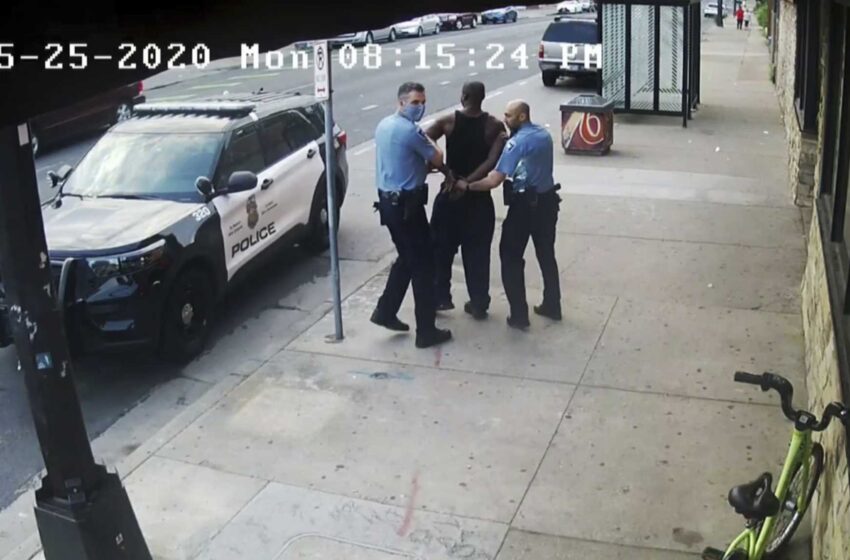  Fiscales: El video mostrará que 3 policías violaron los derechos de Floyd