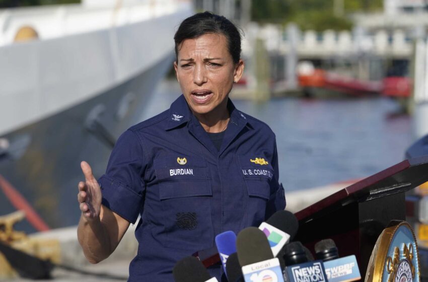  La Guardia Costera busca a los 38 desaparecidos en Florida