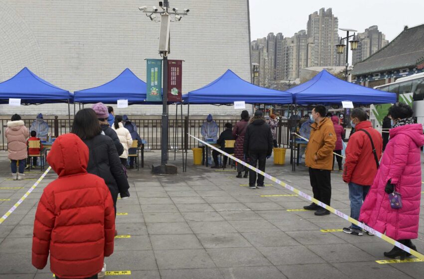  La ciudad china de Tianjin somete a pruebas a todos sus residentes tras el hallazgo de un omicrono