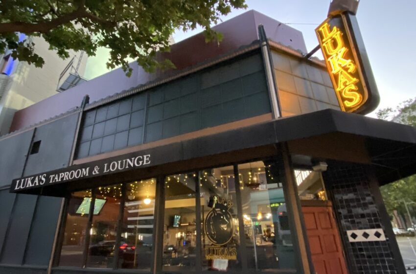  ‘Muchas lágrimas’: el popular bar y restaurante Luka’s de Oakland cerrará después de 18 años