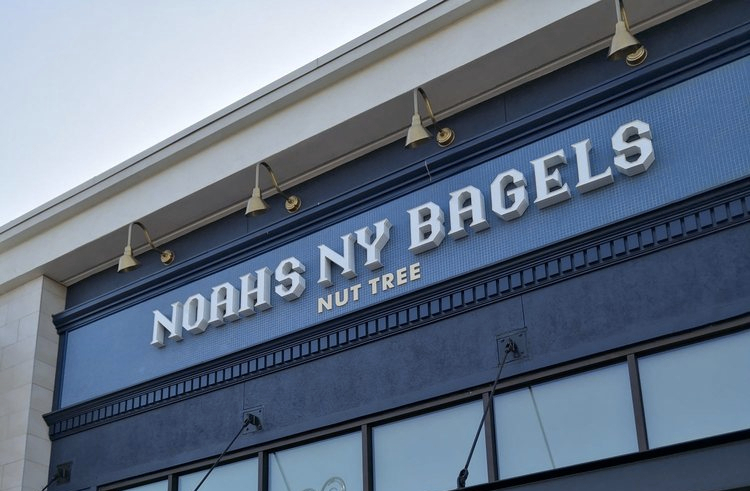  Todo el personal de Bay Area Noah’s Bagels renunció por “manejo tóxico”