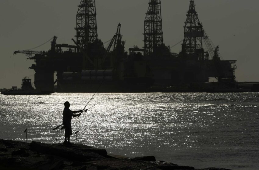  Un juez federal desecha la venta de arrendamiento de petróleo en el Golfo de México