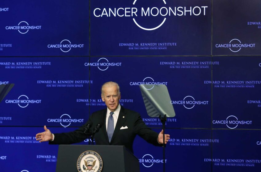  Biden pretende reducir las muertes por cáncer en un 50% en los próximos 25 años