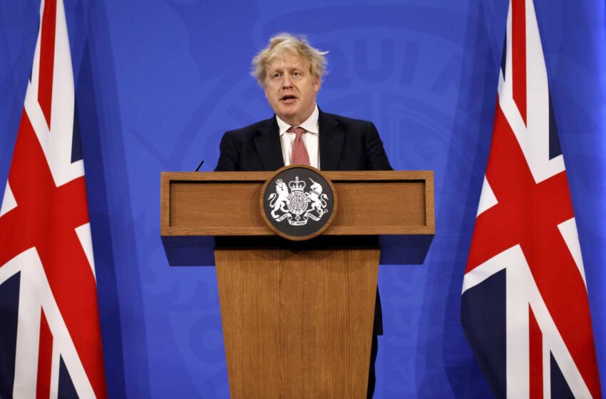  Boris Johnson suprime las restricciones de COVID que quedan en Inglaterra