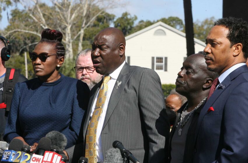  Después de Trayvon Martin, Crump se convirtió en el abogado de referencia de los derechos civiles