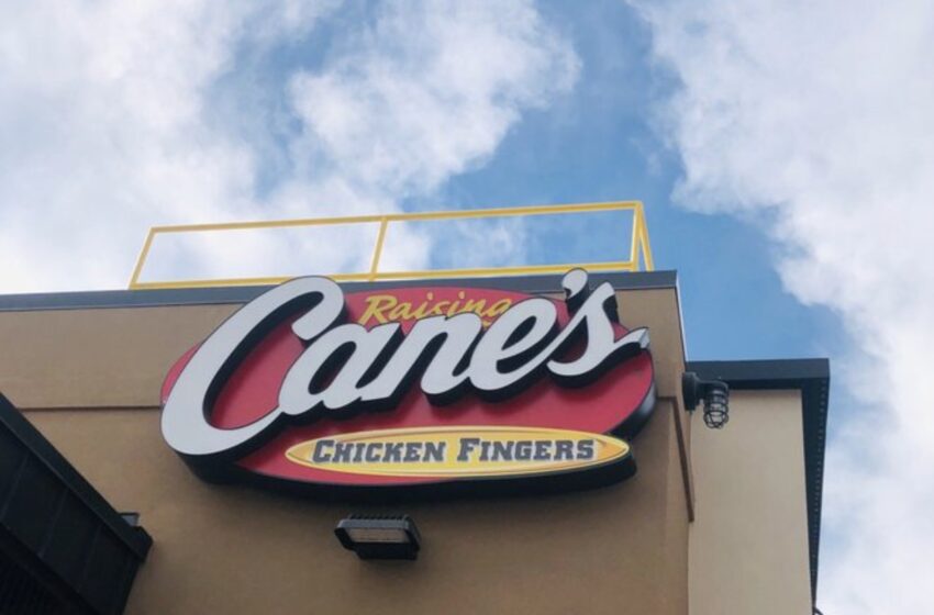  La tienda Raising Cane’s Berkeley ya no abrirá según lo planeado, según la cadena de comida rápida con sede en Luisiana.