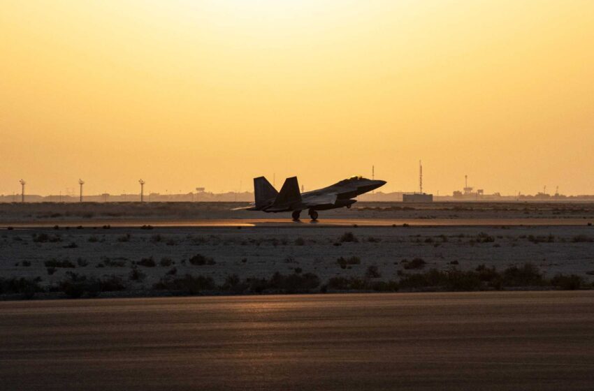  Los cazas F-22 de EEUU llegan a EAU tras los ataques de los Houthi
