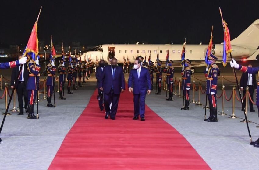  Los líderes de Egipto y Yibuti se reúnen para discutir los lazos, la presa etíope