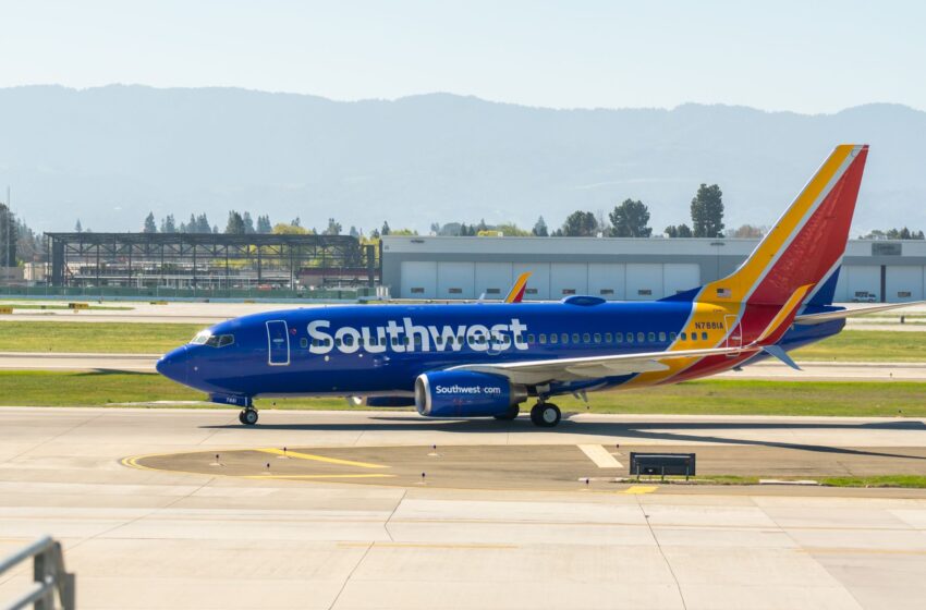  Southwest planea finalmente traer de vuelta el alcohol en vuelo después de una pausa pandémica de dos años