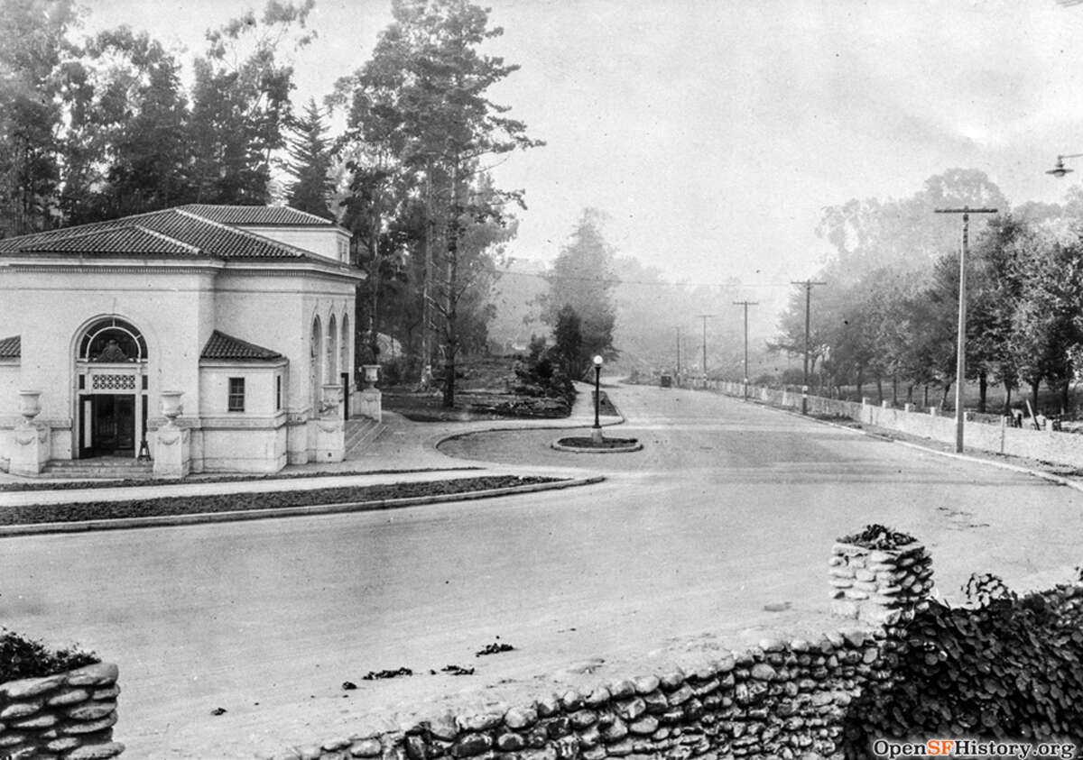 Estación Laguna Honda (también conocida como estación Forest Hill) cerca de Dewey el 11 de noviembre de 1921.