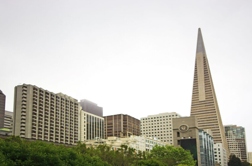  La mitad de los trabajadores de San Francisco no regresan a las oficinas del centro y le está costando a la ciudad
