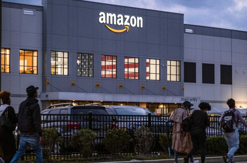  Amazon trata de evitar el impulso sindical en dos frentes