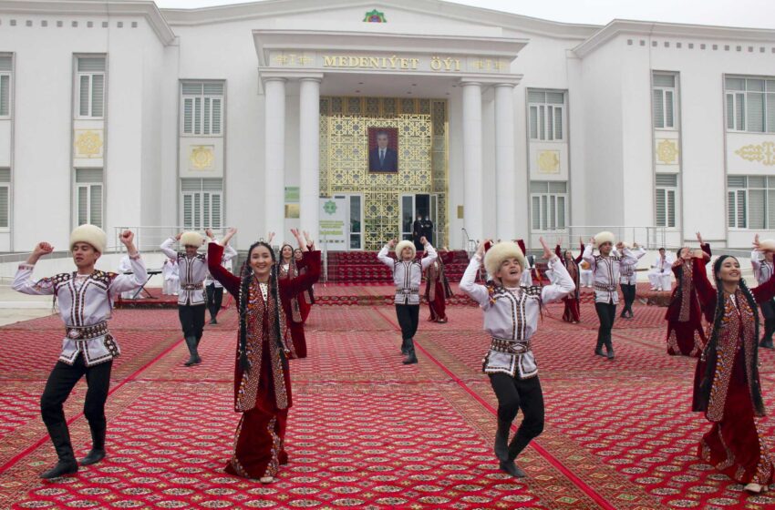  Aún no hay resultados tras las elecciones presidenciales en Turkmenistán