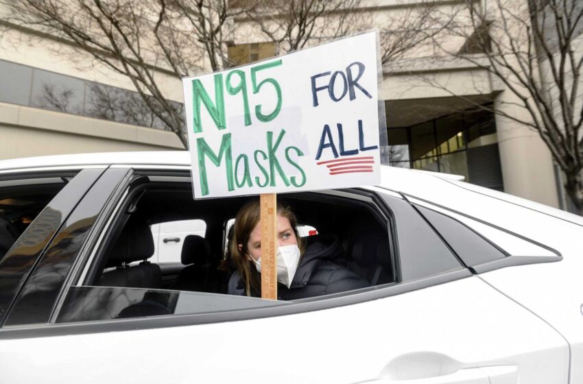  La gente está apopléjica” por las políticas de máscaras de este distrito escolar del Área de la Bahía