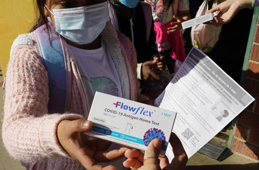 Las escuelas de California se preparan para detectar los casos de COVID-19 después de la epidemia