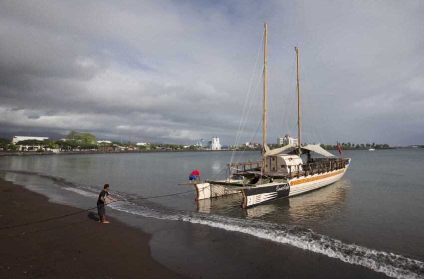  Samoa detecta decenas de casos de COVID a los pocos días del brote