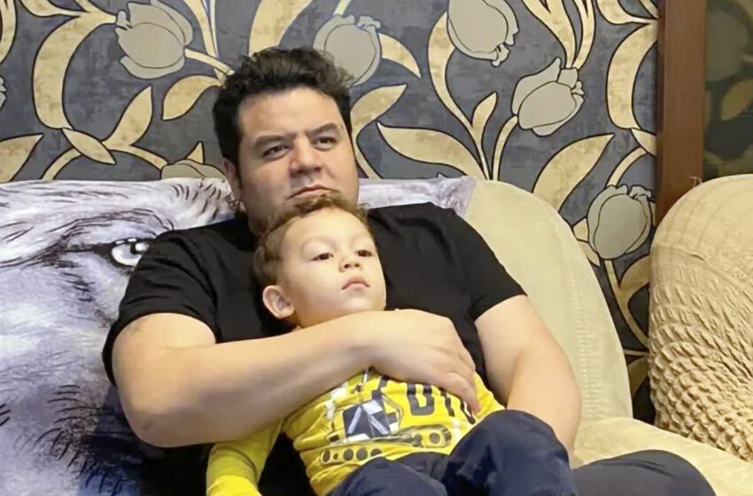 Un padre estadounidense desesperado por traer a su hijo de 2 años desde Ucrania