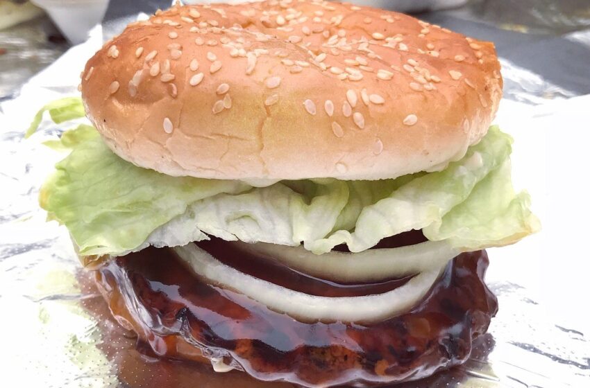  Una de las hamburguesas más codiciadas de San Francisco regresa para el Festival de los Cerezos en Flor del Norte de California en Japantown