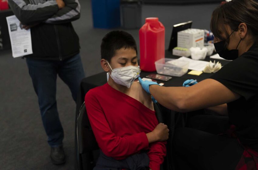  California retrasa el mandato de la vacuna contra el coronavirus para las escuelas