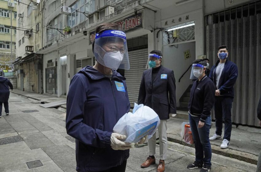 Hong Kong insta a realizar pruebas, Shanghái lucha bajo llave