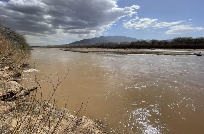  La creciente sequía hace que el oeste de EE.UU. tenga que luchar por el agua