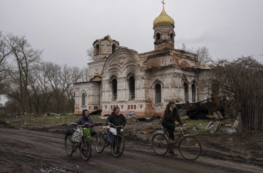  Una gran pena”: Un pueblo ucraniano se enfrenta a una Semana Santa sin iglesia