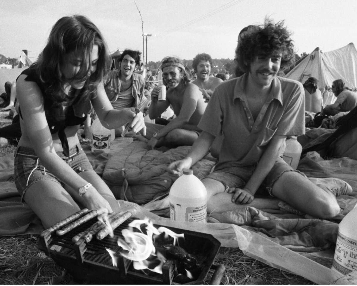 Watkins Glen Rock Festival, Summer Jam en Watkins Glen, NY, con la actuación de Allman Brothers Band, Grateful Dead y The Band. Unos 600.000 aficionados al rock asistieron a un concierto de un día dentro de una pista de carreras.