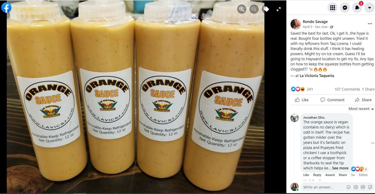 Un cliente que publicó recientemente en la comunidad de Facebook de Bay Area Eats escribió que la exageración de La Victoria es real e incluso bromeó diciendo que su salsa de naranja podría encontrarse encima del helado.