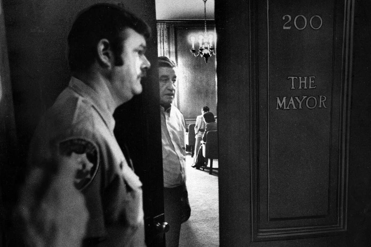 Una vista de la oficina del alcalde en el Ayuntamiento de San Francisco el día en que el alcalde George Moscone y el supervisor Harvey Milk fueron asesinados por Dan White.