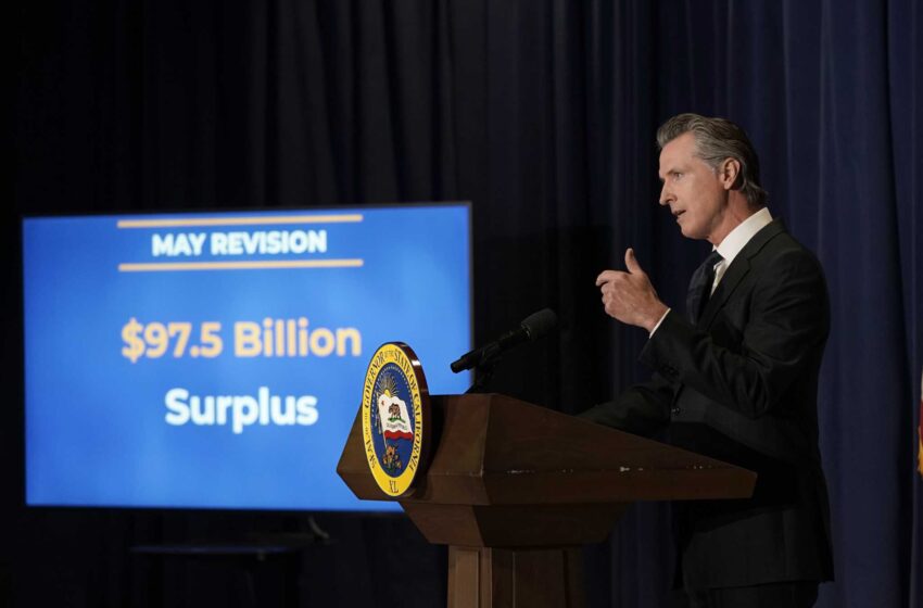  El gobernador de California: El estado tiene un superávit presupuestario de 97.500 millones de dólares