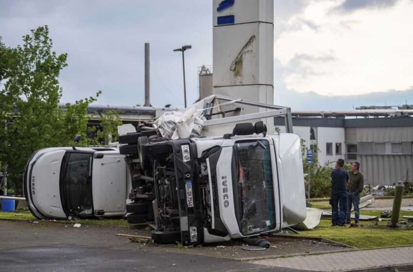  El servicio meteorológico alemán dice que la tormenta generó 3 tornados