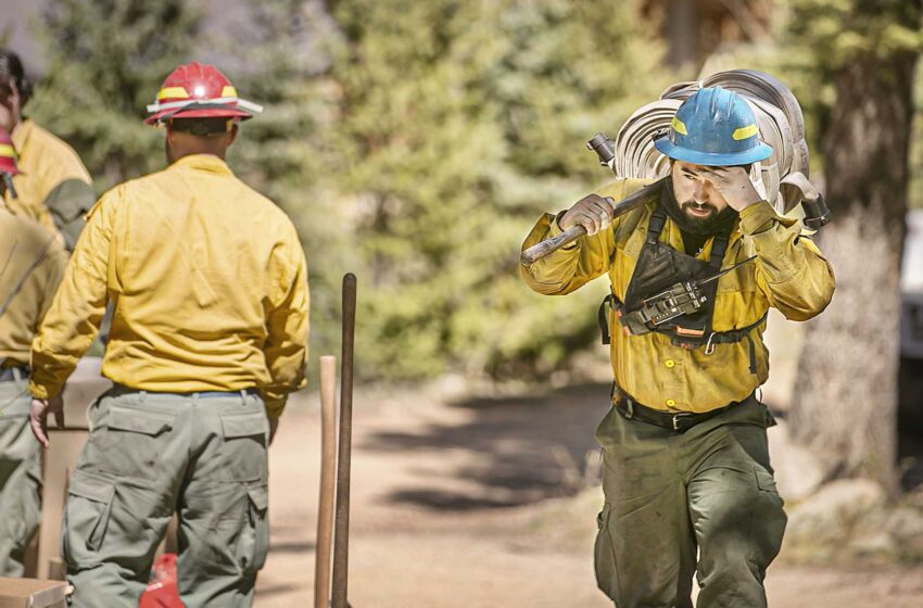  Las cuadrillas frenan los incendios en Nuevo México y se preparan para condiciones peligrosas