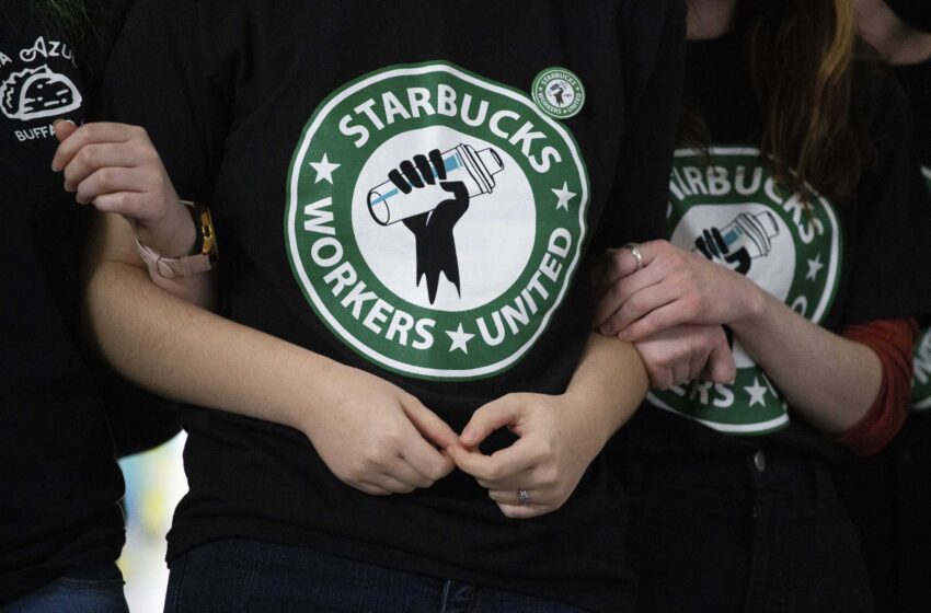  Los trabajadores votan para convertirse en el primer Starbucks sindicalizado en Alabama