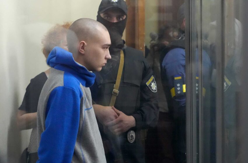  Ucrania abre el primer juicio por crímenes de guerra a un ruso capturado