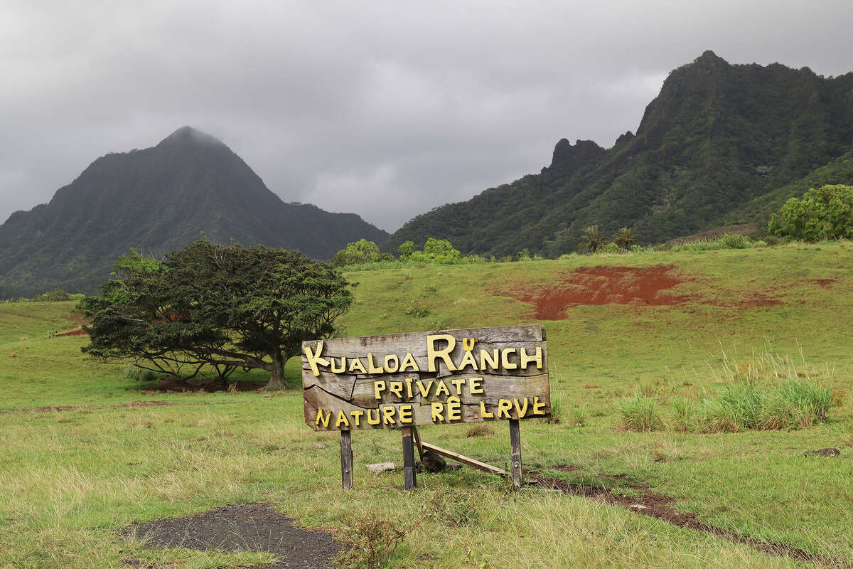 "Valle de los dinosaurios" en Kualoa Ranch