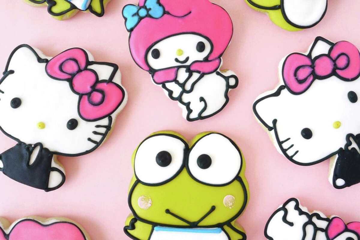 Un paquete de tres galletas de azúcar con Hello Kitty y sus amigos Keroppi y My Melody también es popular entre los fanáticos del icónico personaje. 