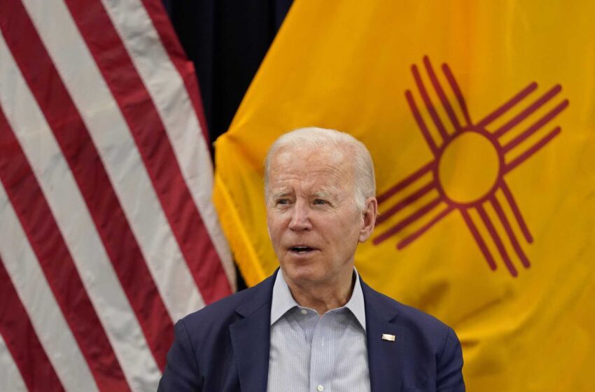  Biden aumenta la ayuda federal para la lucha contra los incendios forestales en Nuevo México