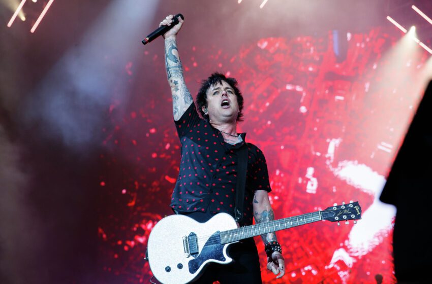  Billie Joe Armstrong de Green Day condena la decisión de Roe v. Wade