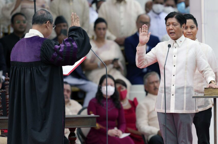  El hijo del dictador Marcos Jr. jura como presidente de Filipinas
