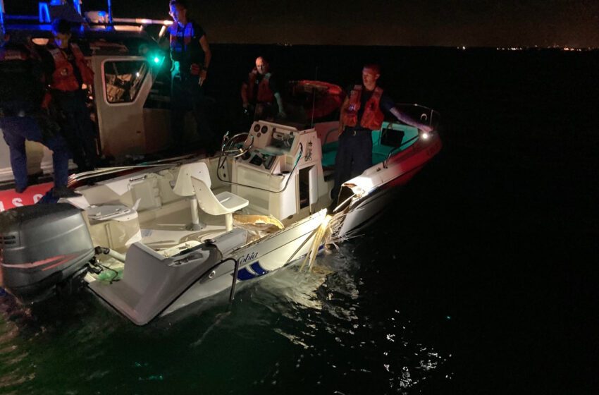  Guardacostas: Barcos chocan en Florida, 2 muertos, 10 rescatados